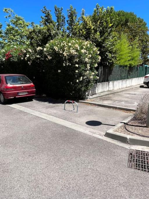Joli Appt 45 M2 Avec Terrasse Appartement Lunel  Buitenkant foto