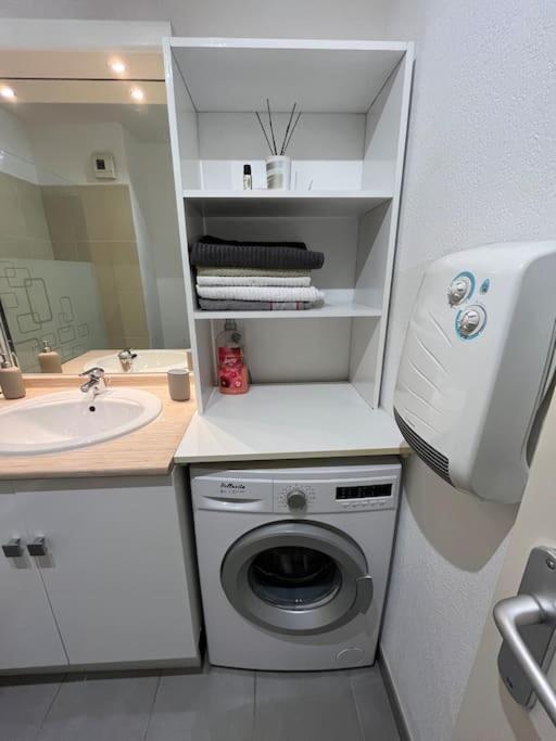 Joli Appt 45 M2 Avec Terrasse Appartement Lunel  Buitenkant foto