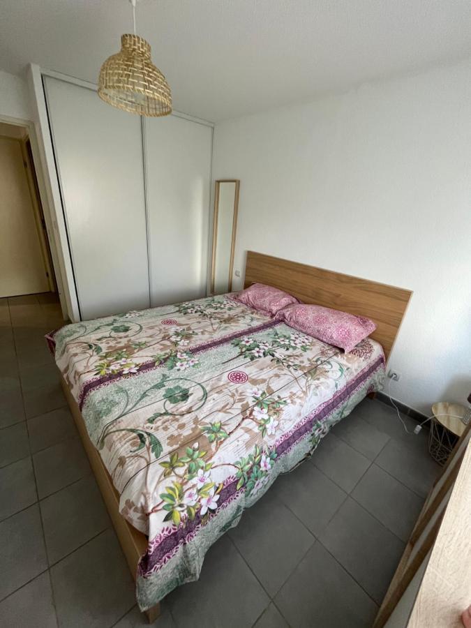 Joli Appt 45 M2 Avec Terrasse Appartement Lunel  Buitenkant foto