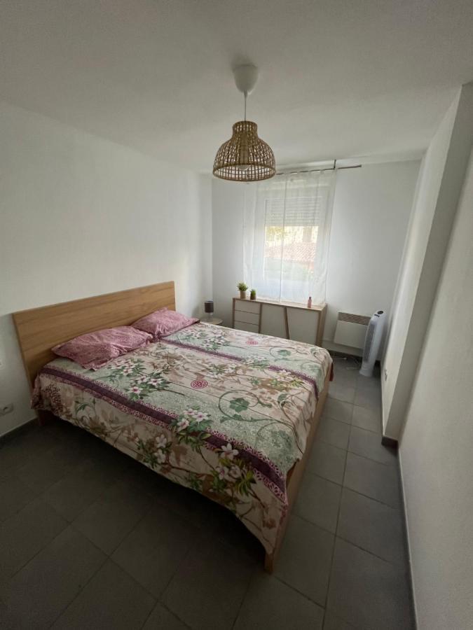 Joli Appt 45 M2 Avec Terrasse Appartement Lunel  Buitenkant foto